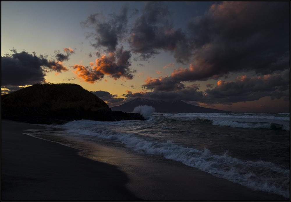 Закат на острове Итуруп